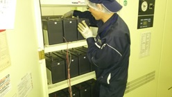 豊明市 MSE-100-6 直流電源装置蓄電池更新工事-途中