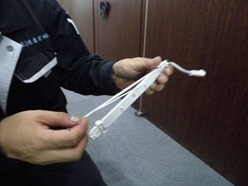 CF200T4EN  冷陰極蛍光灯の取替-途中