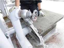 連結送水管通水中