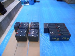 発電機制御用蓄電池取替 -途中