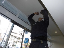 内装工事での感知器取付-位置決め