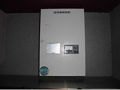 既設の表示灯電源箱