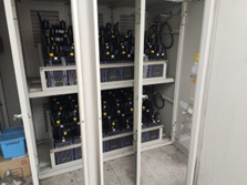 着手前　HS-400E　直流電源装置　蓄電池一式取替