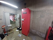 着手前 TR-SNTF10020、MSE-200×54個 直流電源装置更新工事