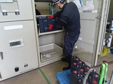 途中　SNSX-200×54ｾﾙ　蓄電池取替工事