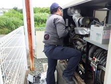 途中　AP300C-6S　非常用発電機点検